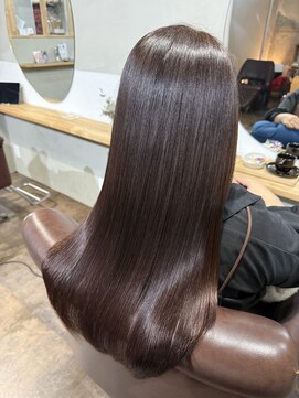 ポンパデュール(Pompadour) 髪質改善縮毛矯正/ストレート/名古屋市/天白区/植田/塩釜口/八事