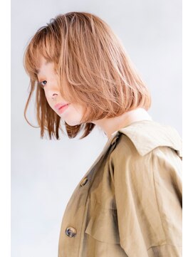 エイミー(Aimee) Aimee 町田　内巻きボブ×シフォンベージュ