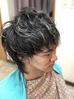 ヘアールームノア(Hair room Noa) ミディアムツーブロックスパイラルウルフ