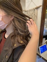 ラレイ(Lalei)&nbsp;＊くすませベージュ インナーカラー 表参道