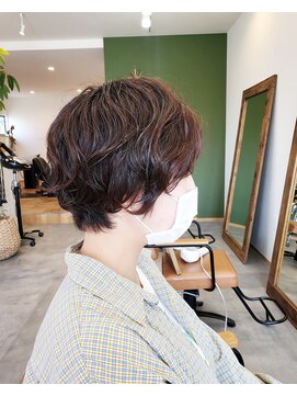 ヨハク(yohak) ショートボブ×パーマ