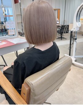 ザ ブリーチ(the bleach) ミルクティーベージュ♪