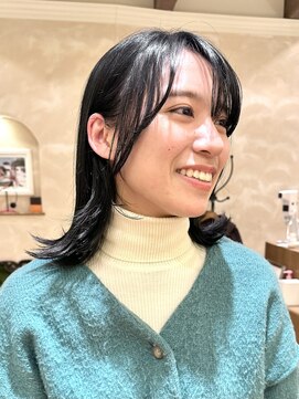 ビュートリアム265(BEAUTRIUM 265) ミディアムボブ/レイヤーカット/ロブ/外はね/黒髪/くびれヘア