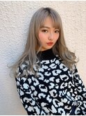 透明感ミルクティーアッシュベージュ♪ レイヤーロング 前髪あり