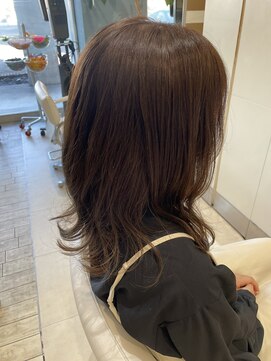 ボブインターナショナル(bob international) 透明感ベージュカラー