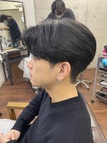 メルシー トータル ブランディング サロン(merci TOTAL BRANDING SALON)&nbsp;メンズ 刈り上げセンターパート