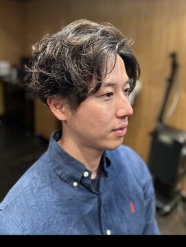 ザバーバー 渋谷(THE BARBER) ビジネススタイル+パーマ 〈理容室〉