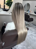 ミミー(mimiiy)&nbsp;バレイヤージュ/シャドールーツ