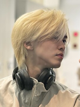 バース 梅田中崎町店(BIRTH) ハイライトセンターパートメッシュダブルカラーツーブロック