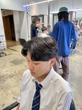 ザデイ カットアンドカルチャーショップ(THE DAY CUT&CULTURE SHOP) ニュアンスパーマ