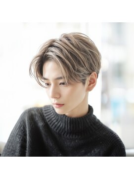 韓国風センターパート×ハイトーン×ミルクティー