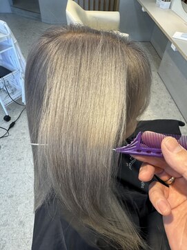 ミルクティーベージュカラー