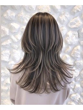 モアナ バイ ヘッドライト 三島店(Moana by HEADLIGHT) Moana【三島】#コントラストハイライト#レイヤーカット