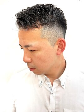 銀座マツナガ 浅草店 フェードカット/アップバング/アイロンパーマ/刈り上げ/ビジネス