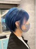 ブルーカラー（青カラー.ネイビーカラー）ショートカット