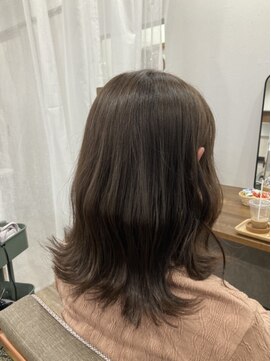 ヘミ(hemi) グレージュカラー