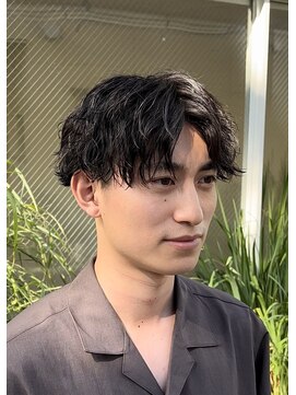 ピチカートシータ(pizzicato cita) 縦落ちツイストスパイラル＋センターパート