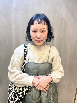 スワッグ(Swag) クセをいかしたミニボブ♪