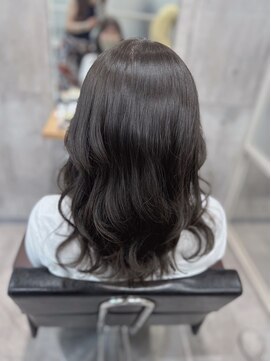 ネウィ 赤羽(newi) 夏でも人気のアッシュグレー☆