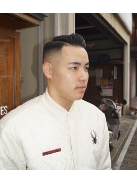 ファクトリーバーバーショップ(FACTORY barber shop) side part