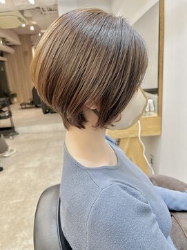 バッカ(BACCA) 軽い ボブ ショート ショートボブ 40代 前髪なし