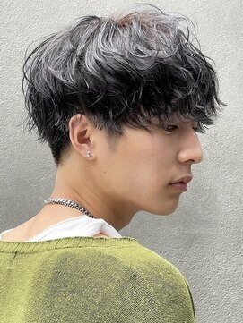 フィフス(fifth) 原宿シャドウパーマメンズカットマッシュウルフ韓国センター分け