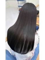 エミン(emyn) イメチェン艶髪ロング【代々木 髪質改善 美容室 】