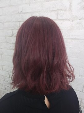 プライズ アイリス 池袋東口店(prize Iris) ピンクパープル/ダブルカラー/切りっぱなしボブ　池袋東口店