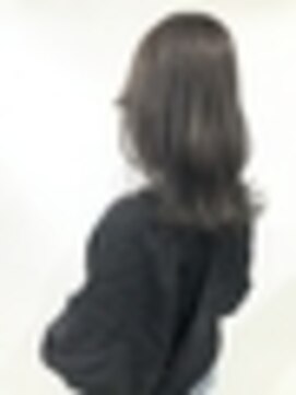 ネイヴィル(navile) オリーブグレージュ