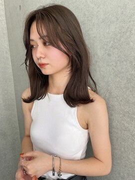 シーン(SCEN) フェイスレイヤーヘア アッシュオリーブ