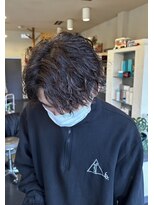 ウォルク(WOLK)&nbsp;センターパート/ツイストスパイラルパーマ