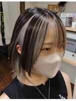 サロン ド ビューティー ラ デュース&nbsp;ウルフベース　アンブレラカラーシルバーグレー