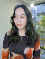 シア(sia)&nbsp;ニュアンスパーマ/ダークトーンカラー/心斎橋