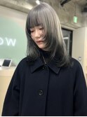 ルーツカラー 裾カラー ホワイトベージュ 顔周りレイヤー 美髪