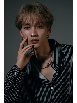 ジーナ 新宿(Zina) 髪質改善＊ブロンドベージュ韓国マッシュ＊美髪【Zina新宿】