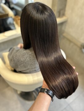 ロッタクッチ 表参道 青山(LOTTA CUCCI) 髪質改善ストレート