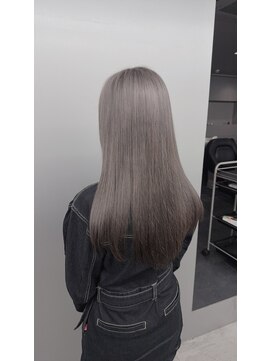 サイ アオヤマ(sai AOYAMA) シルバーグレージュ