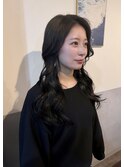 20代30代オフィスカラー透明感ダークグレー