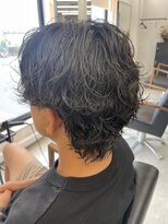 シアン(cyan.)&nbsp;波巻きパーマ/マッシュウルフ