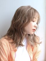 アイナ 銀座(Aina)&nbsp;大人可愛いミディアムレイヤーくびれヘア【Aina 銀座】