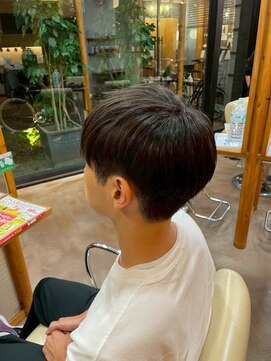 ルーフ 用賀(ROOF) ツーブロック/ナチュラル