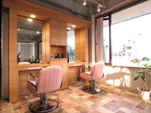 ウィキャン 下曽根店(WeCan)の雰囲気（朝から一日中、爽やかな柔らかい陽ざしが入る明るい店内です。）