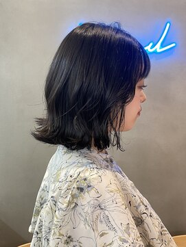 ロンドアジュール 横浜(Lond azur) ひし形レイヤーボブハッシュ/顔周り/オリーブベージュ/横浜
