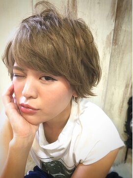 アンフィフォープルコ(AnFye for prco) 【AnFyeforprco】外国人風「エアリーショート」