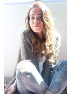 ラべリー 池袋(LOVELEY) 7/20 open A/W ゆるアッシュベージュロング ☆ 240