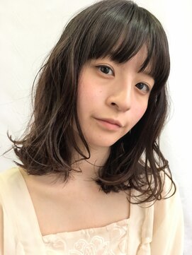 チェルシー 表参道 学生限定 これもレイヤー無しのシースルーミディ