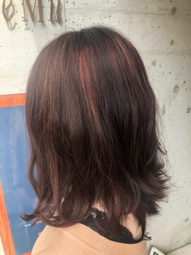 エミュ 天文館店(eMu) レッド ポイントカラー