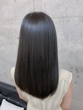 メルシー トータル ブランディング サロン(merci TOTAL BRANDING SALON) 髪質改善／イルミナ／スターダスト/暗髪／横浜/横浜駅