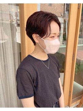 ウティ(outil) ハンサムショート＿ピンクカラー＿刈り上げショート