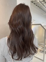 シダ(sida SAIIN) 20代30代ピンクベージュロングスタイル